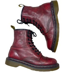 Dr. Martens Boot Oxblood